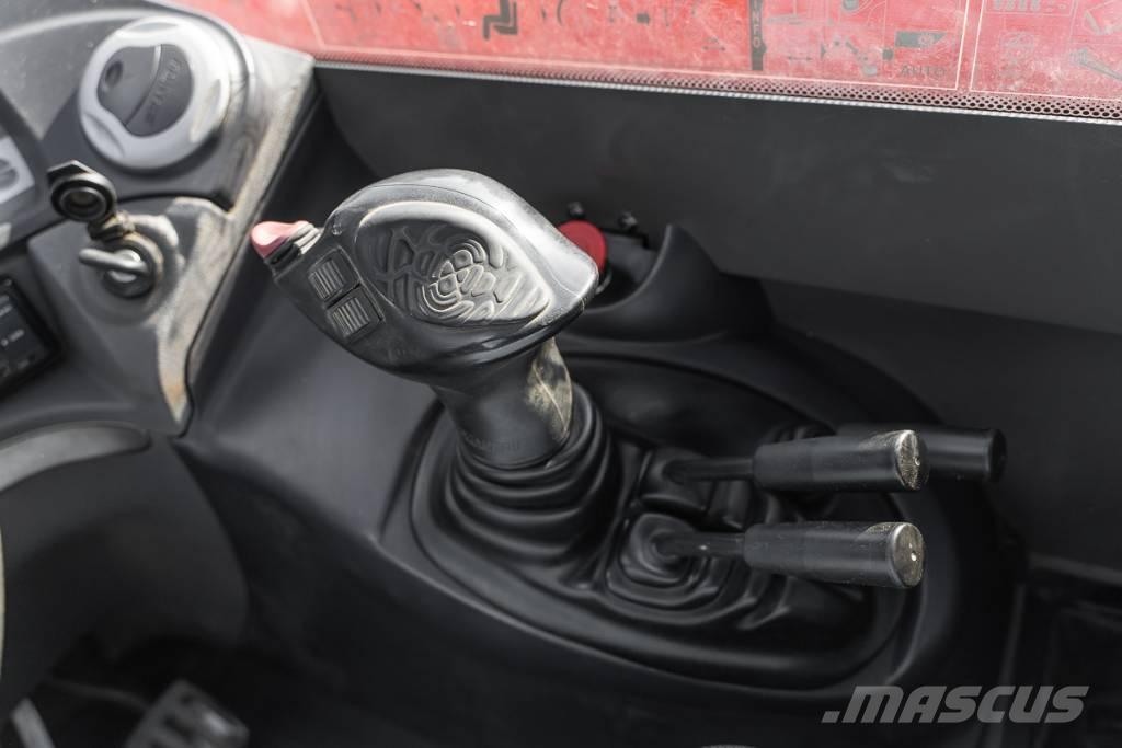 Manitou MT 1135 Teleskopiskie manipulatori