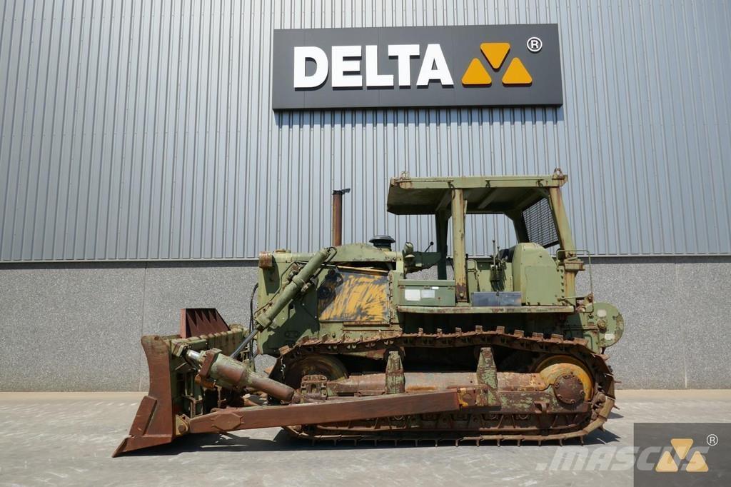 CAT D7F Ex-army Kāpurķēžu buldozeri