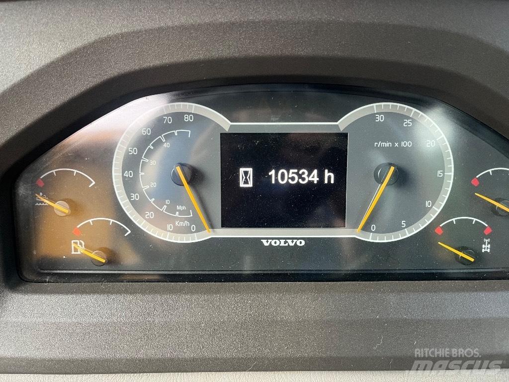 Volvo A 30 G Artikulētie pašizgāzēji