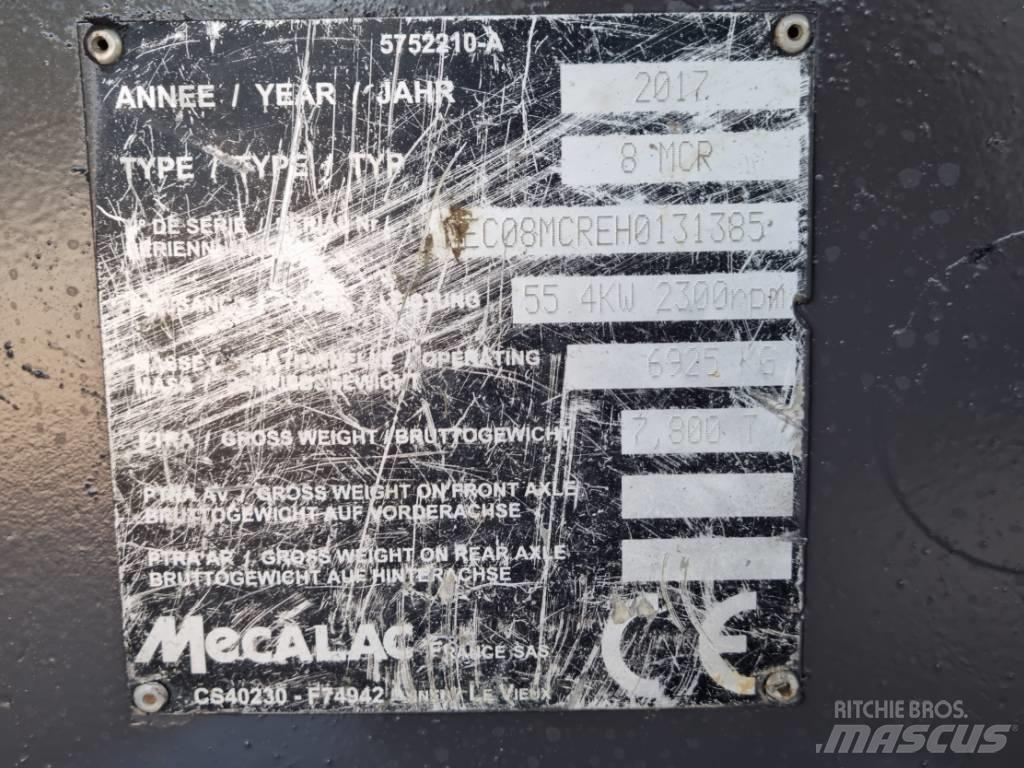 Mecalac 8 M CR Vidēja lieluma ekskavatori 7 t - 12 t