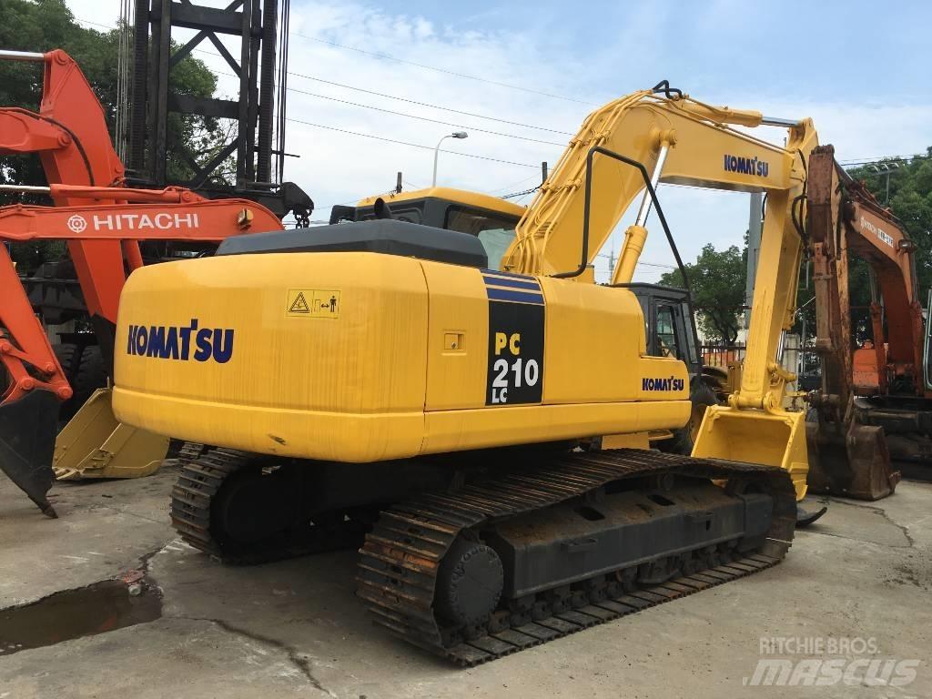 Komatsu PC 210-7 Kāpurķēžu ekskavatori