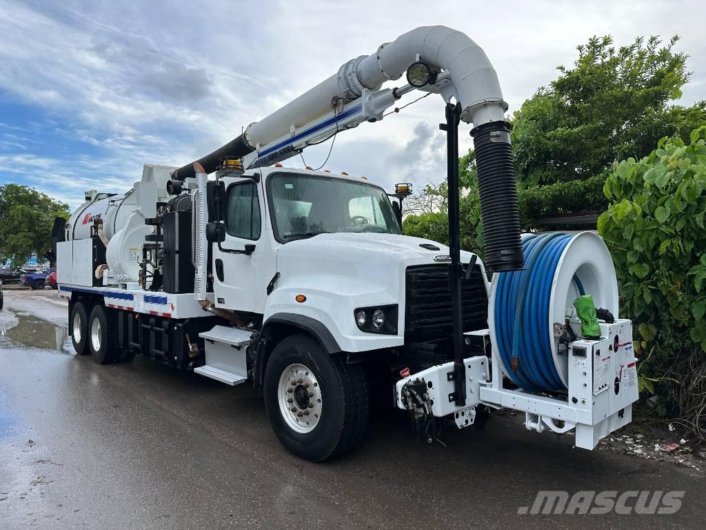 Freightliner 114 SD Kombinētās vakumsūkņa mašīnas