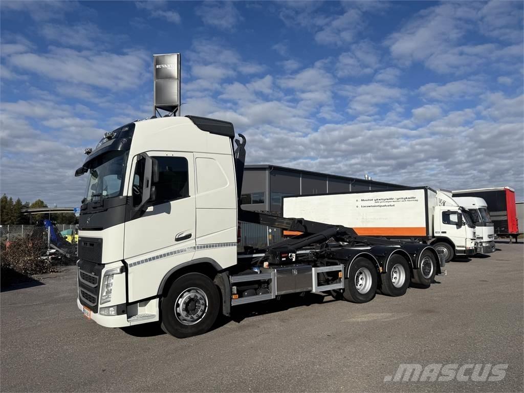 Volvo FH 500 8X4 Treileri ar āķi