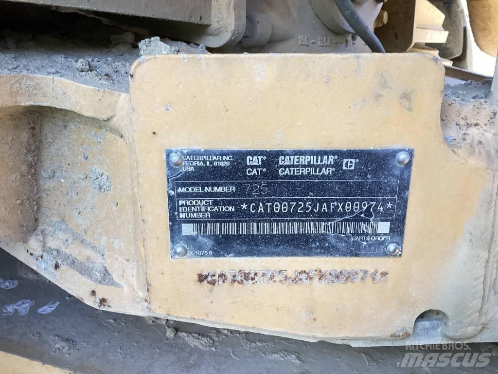 CAT 725 Artikulētie pašizgāzēji