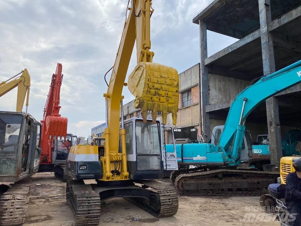 Komatsu PC 120-5 Kāpurķēžu ekskavatori