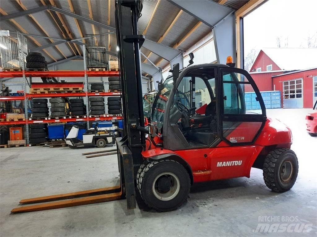 Manitou MI 70 H Tehnika ar dīzeļa dzinēju