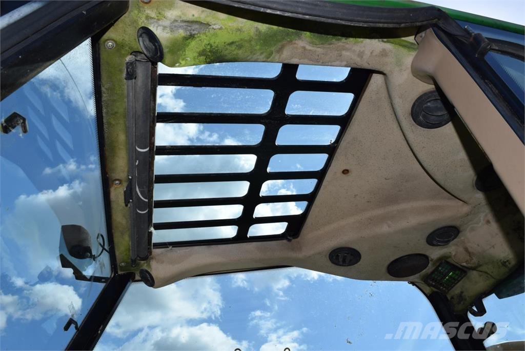 John Deere 3200 Teleskopiskie pacēlāji