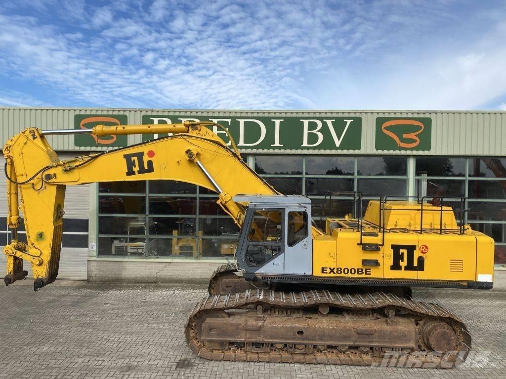 Hitachi EX 800-5 Kāpurķēžu ekskavatori