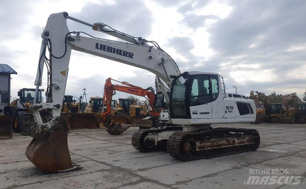 Liebherr R 906 LC Kāpurķēžu ekskavatori