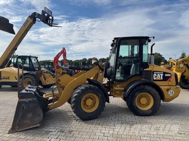 CAT 908 H Iekrāvēji uz riteņiem