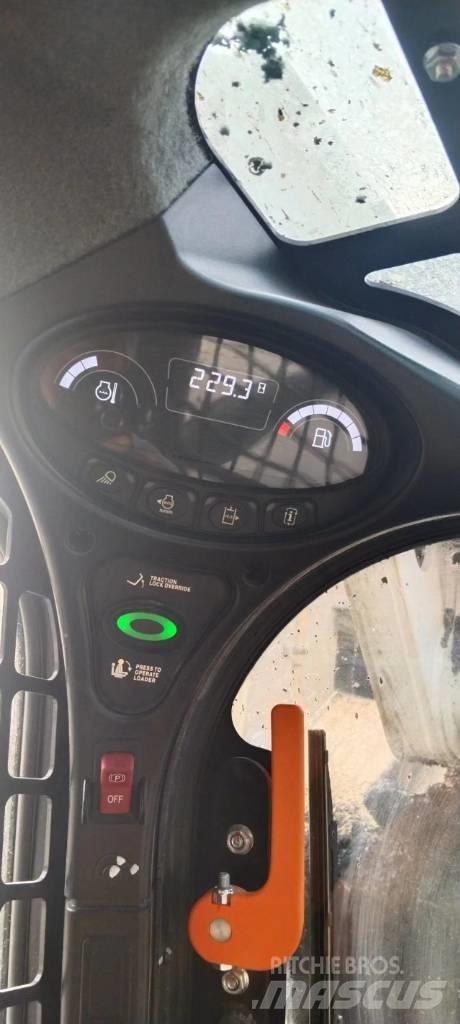 Bobcat S 510 Lietoti riteņu kompaktiekrāvēji