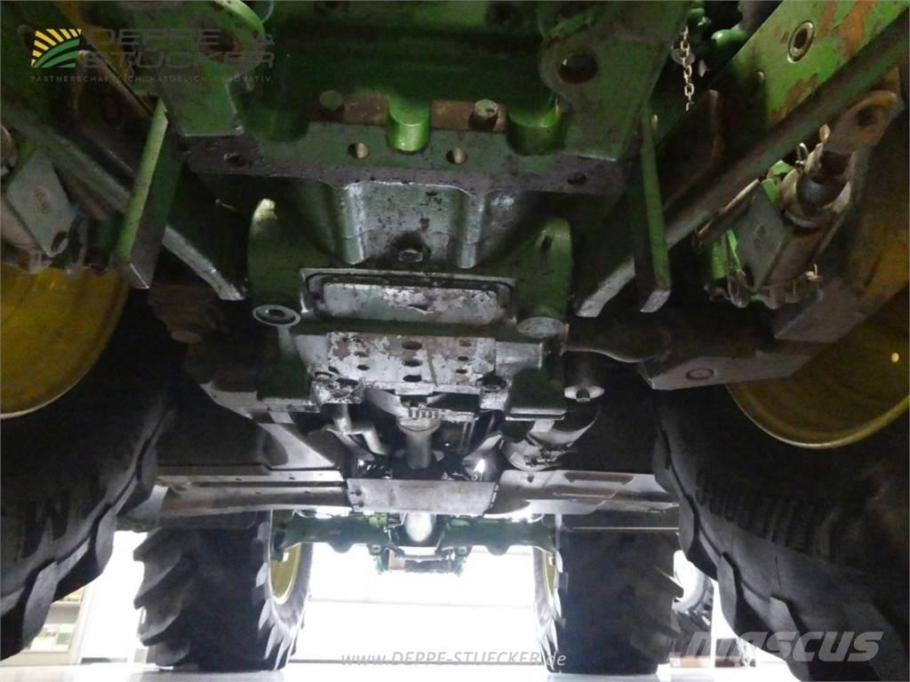 John Deere 6250R Traktori