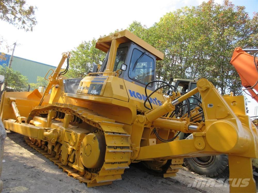 Komatsu D 155 A-1 Kāpurķēžu buldozeri