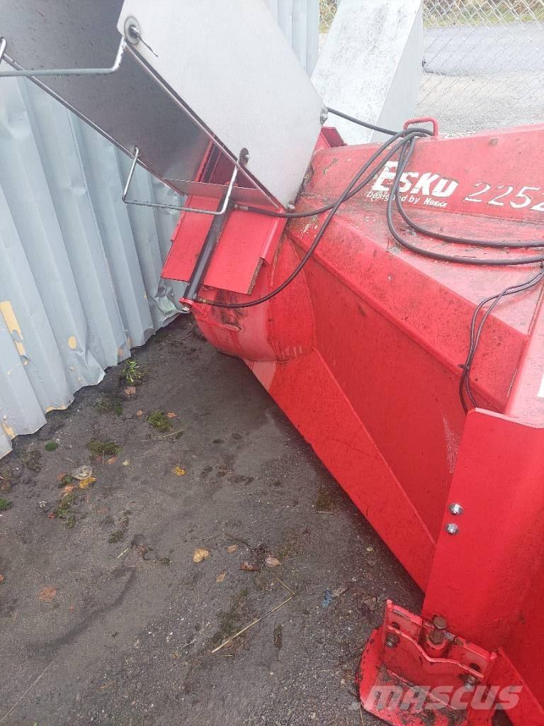 Esko 2252 H Sniega metēji