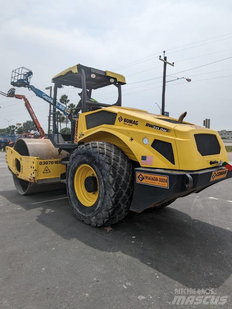 Bomag BW 211 DH-5 Vienvalča grunts veltņi