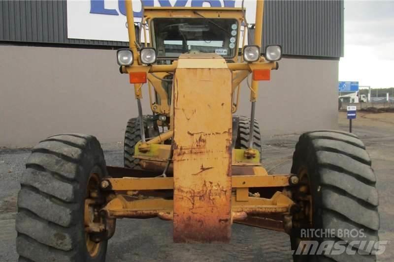 CAT 140H Greideri