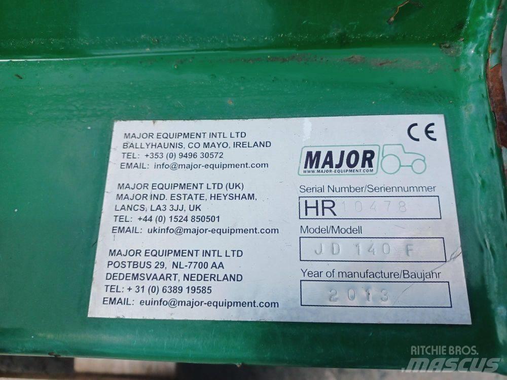 Major JD 140F Pļaujmašīnas