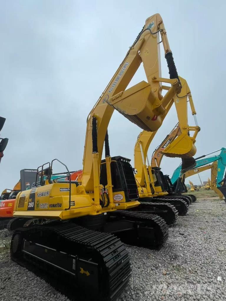 Komatsu 360 Kāpurķēžu ekskavatori