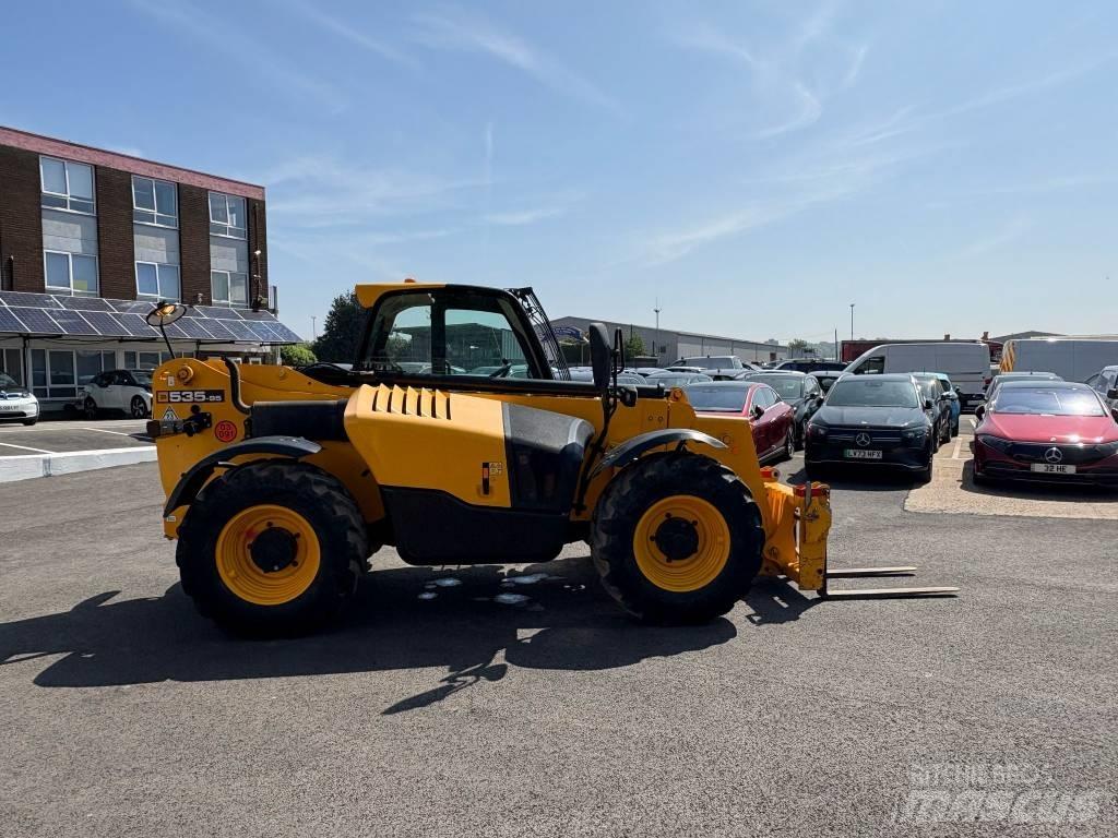 JCB 535-95 Teleskopiskie manipulatori