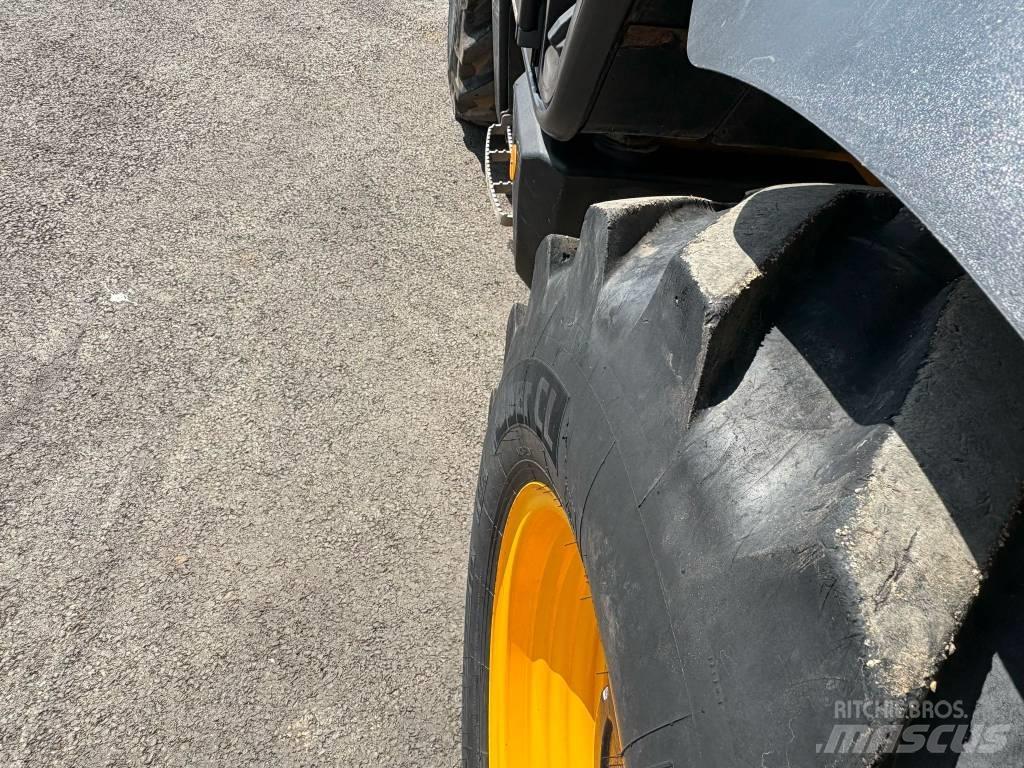 JCB 535-95 Teleskopiskie manipulatori