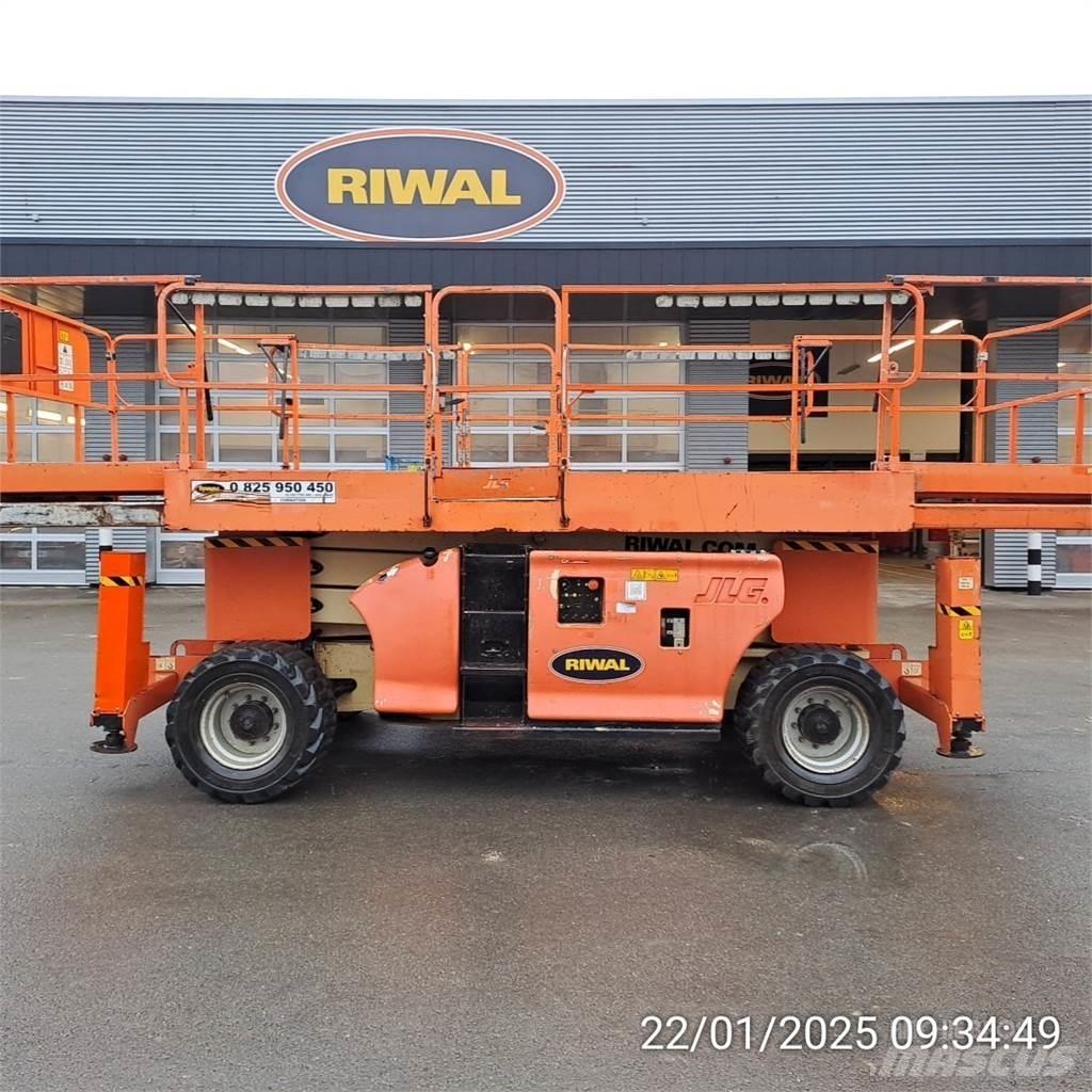 JLG 3394RT Šķerveida pacēlāji