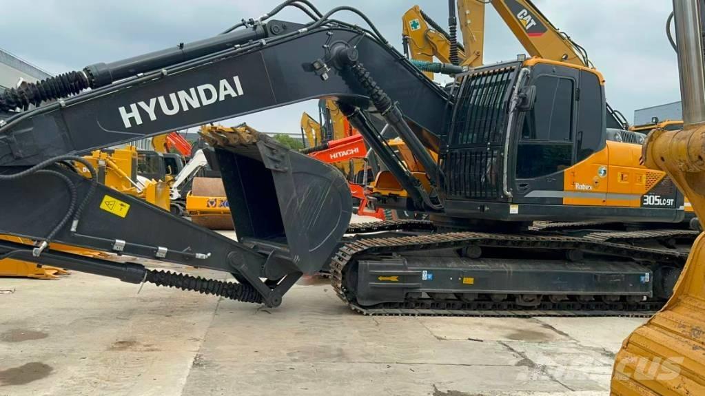 Hyundai 305LC-9T Kāpurķēžu ekskavatori