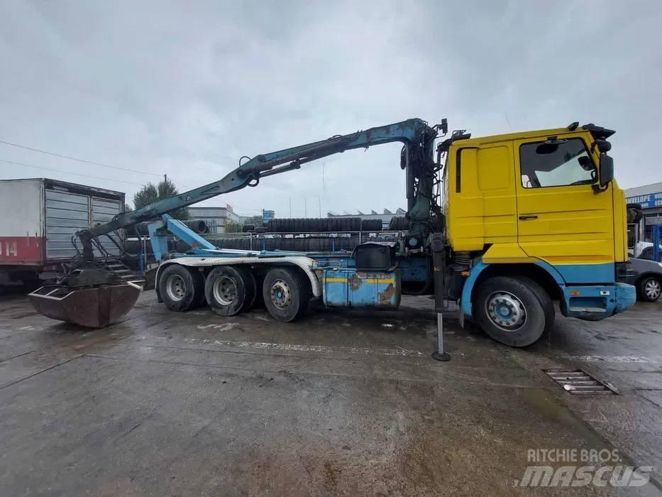 Scania 380 Smagās mašīnas ar celtni