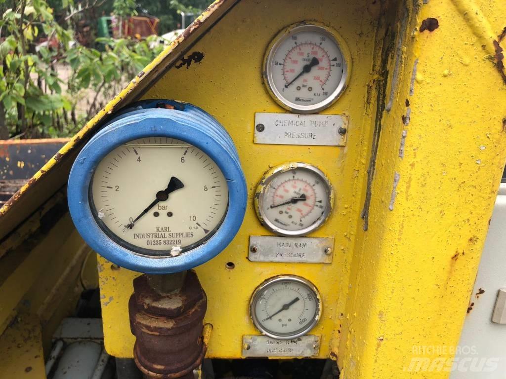  Jacon SV 618 Kravas mašīna- betona sūknis