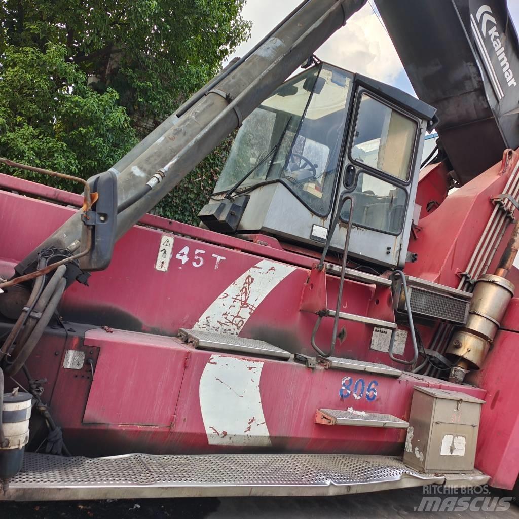 Kalmar DRF450 Konteineru pacēlāji