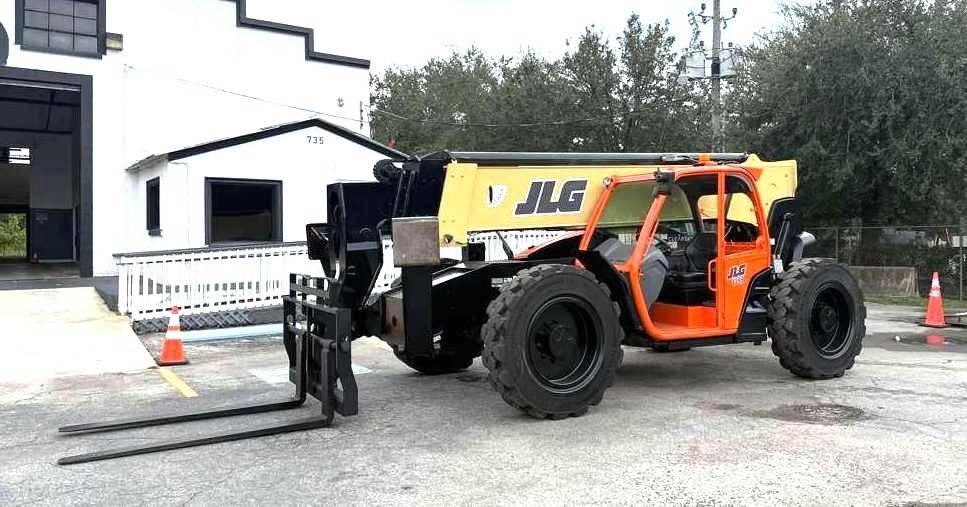 JLG 1255 Teleskopiskie manipulatori