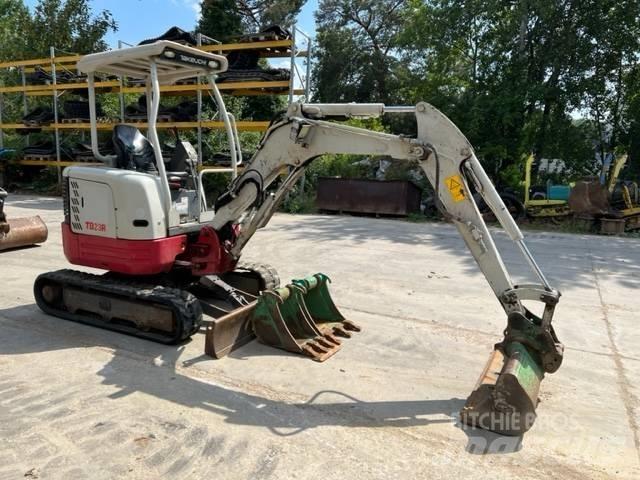Takeuchi TB23R Mini ekskavatori < 7 t