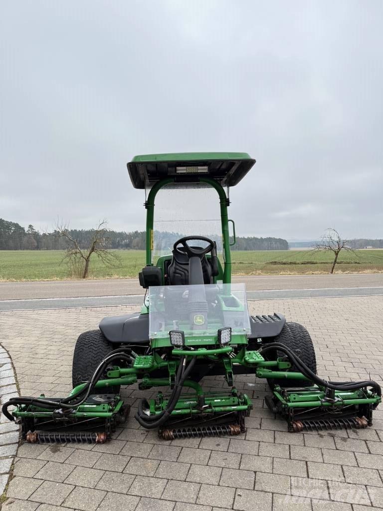 John Deere 8700 A Golfa tehnika