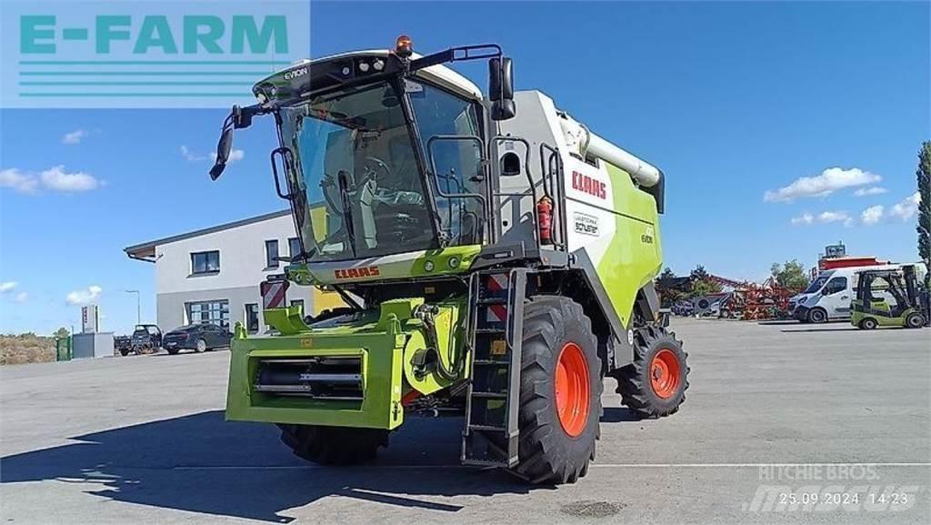 CLAAS evion 410 Ražas novākšanas kombaini