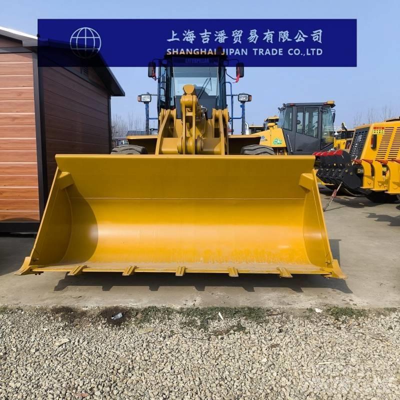 CAT 966H Iekrāvēji uz riteņiem