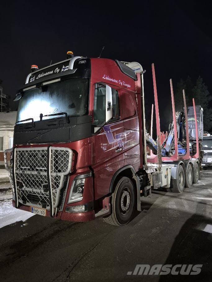 Volvo FH16 8x4  750 Kokvedēji