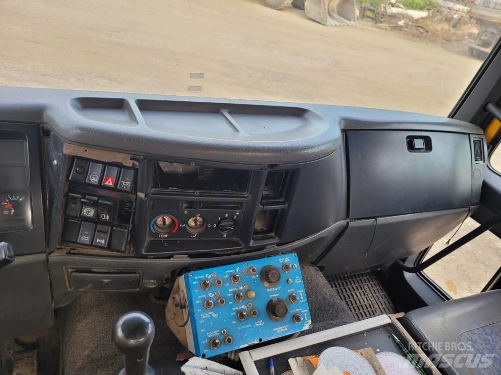 Volvo FL6 180 Pašizgāzējs