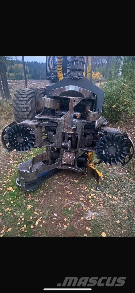 Ponsse Bear 8W Harvesteri