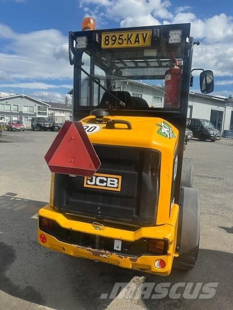 JCB 403 Iekrāvēji uz riteņiem