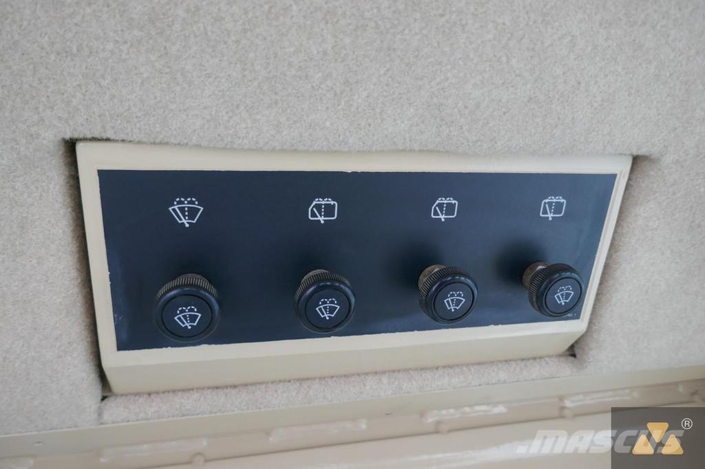 CAT D9R Ex-army Kāpurķēžu buldozeri