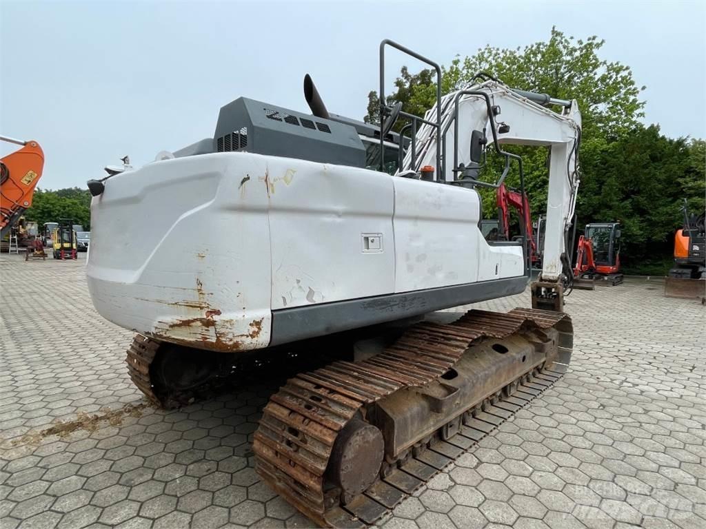 Doosan DX225LC-5 Kāpurķēžu ekskavatori
