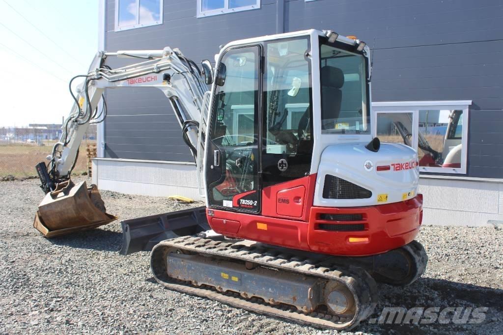 Takeuchi TB 250 Mini ekskavatori < 7 t