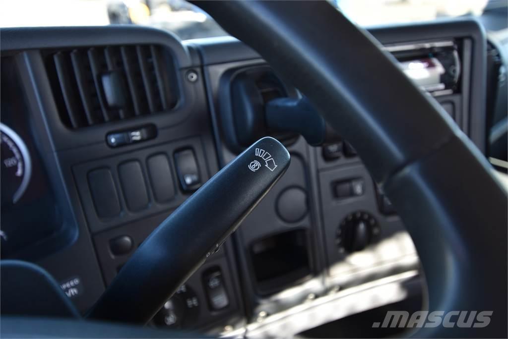 Scania G440 8X4 Smagās mašīnas ar celtni