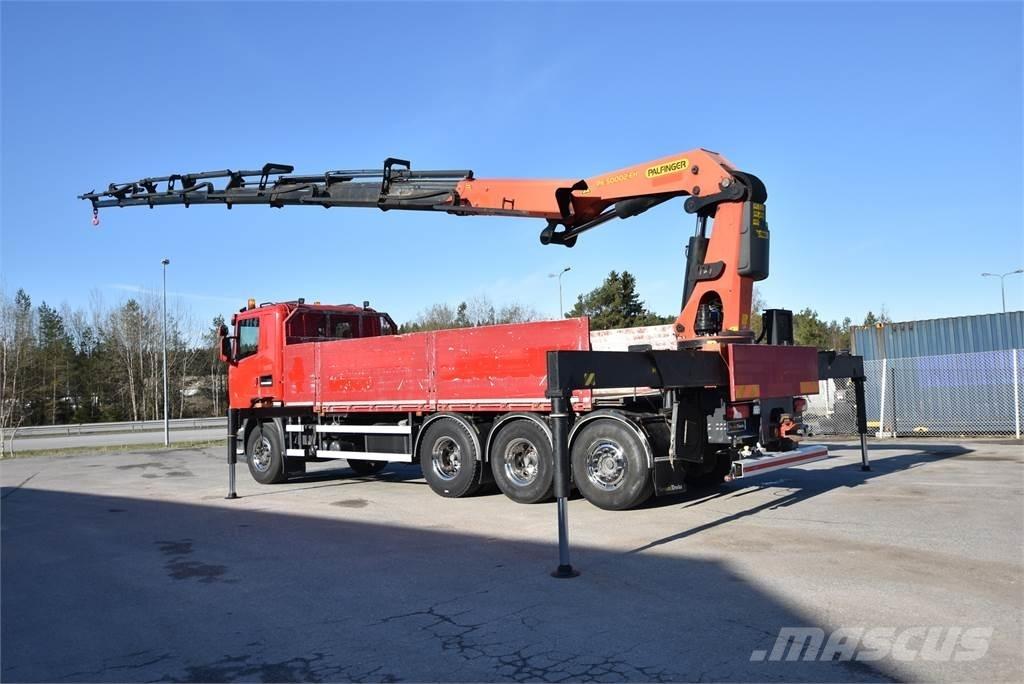 Scania G440 8X4 Smagās mašīnas ar celtni