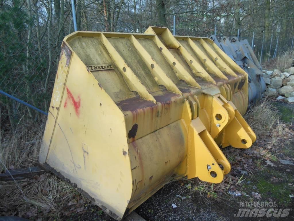 Volvo L 120 Iekrāvēji uz riteņiem
