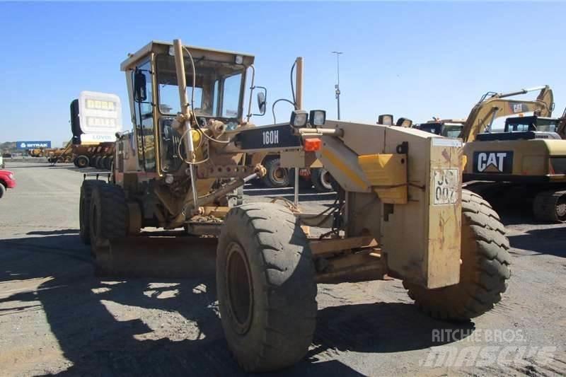 CAT 160H Greideri