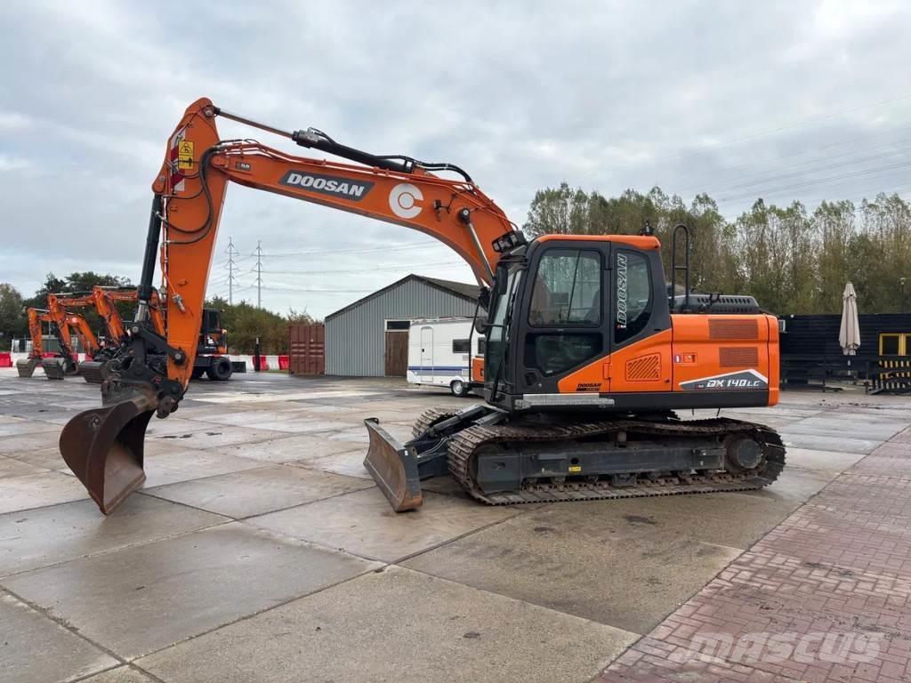 Doosan DX140LC-7 Kāpurķēžu ekskavatori