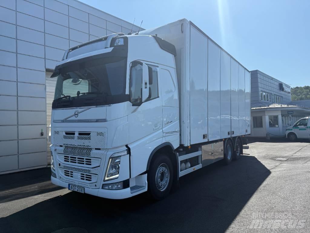 Volvo FH 540 6x2 Furgons