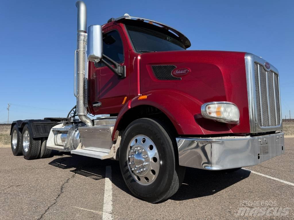Peterbilt 567 Vilcēji