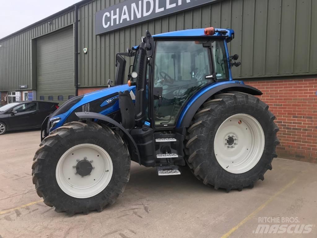 Valtra G 135 A Traktori