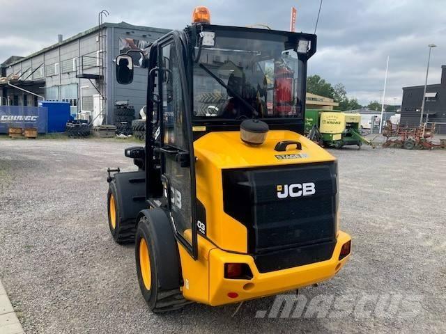 JCB 403 plus Mini iekrāvēji